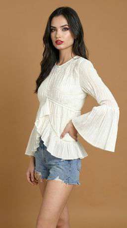 Petra In Zara - Variation - Fashion Standing Pose [VAR:3] [Rotated 34° Left]